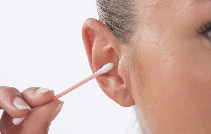 הדיון הגדול ב- Q-Tip: האם כדאי לספוג את האוזניים? סוף סוף יש לנו תשובה