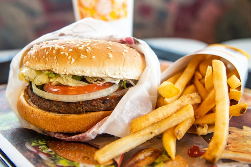 Burger King tilbyder kødfri whopper på sine St. Louis -steder