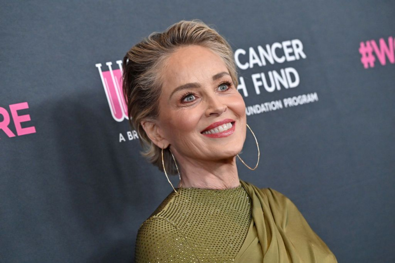   महिलाएं's cancer research fund's an unforgettable evening benefit gala 2023 arrivals